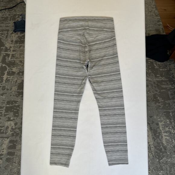 Lululemon High Times Pant leggings Cyber Stripe White‎ Silver Fox W5LGNS Size 10 - Picture 9 of 11
